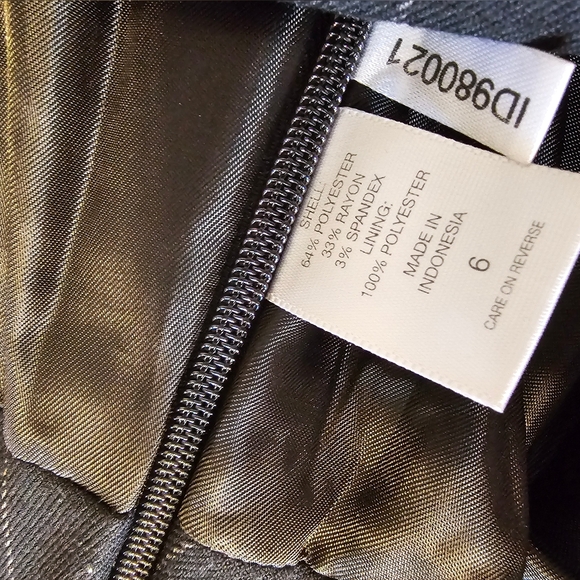 New York and Company A-Line Classic Pinstripe Black/White Office Skirt Size 6 - Picture 5 of 9